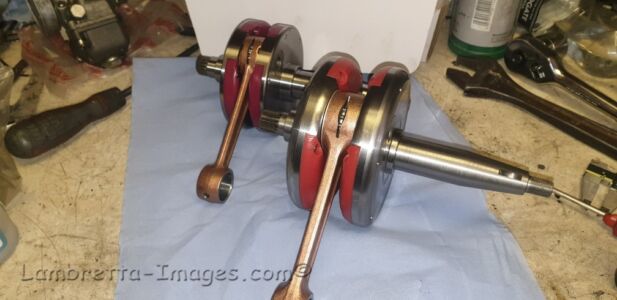 64 stroke big crank next to GT 62 stroke crank